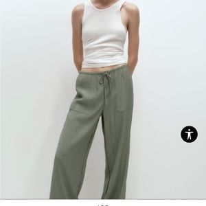 Zara full length crinkle pants green in size extra small